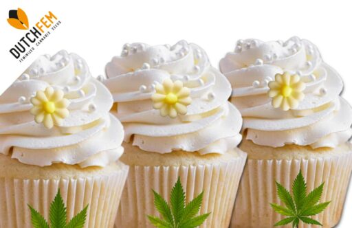 βανίλια Space Cupcakes με μια πινελιά κάνναβης